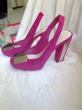 Christian Dior Fuchsia Slingback Heels with Silver Accents
